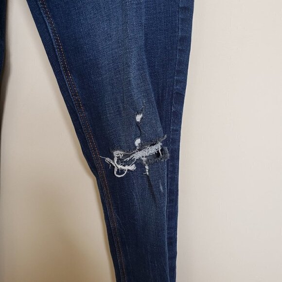 OLD NAVY Distressed Skinny Jeans - Picture 2 of 6